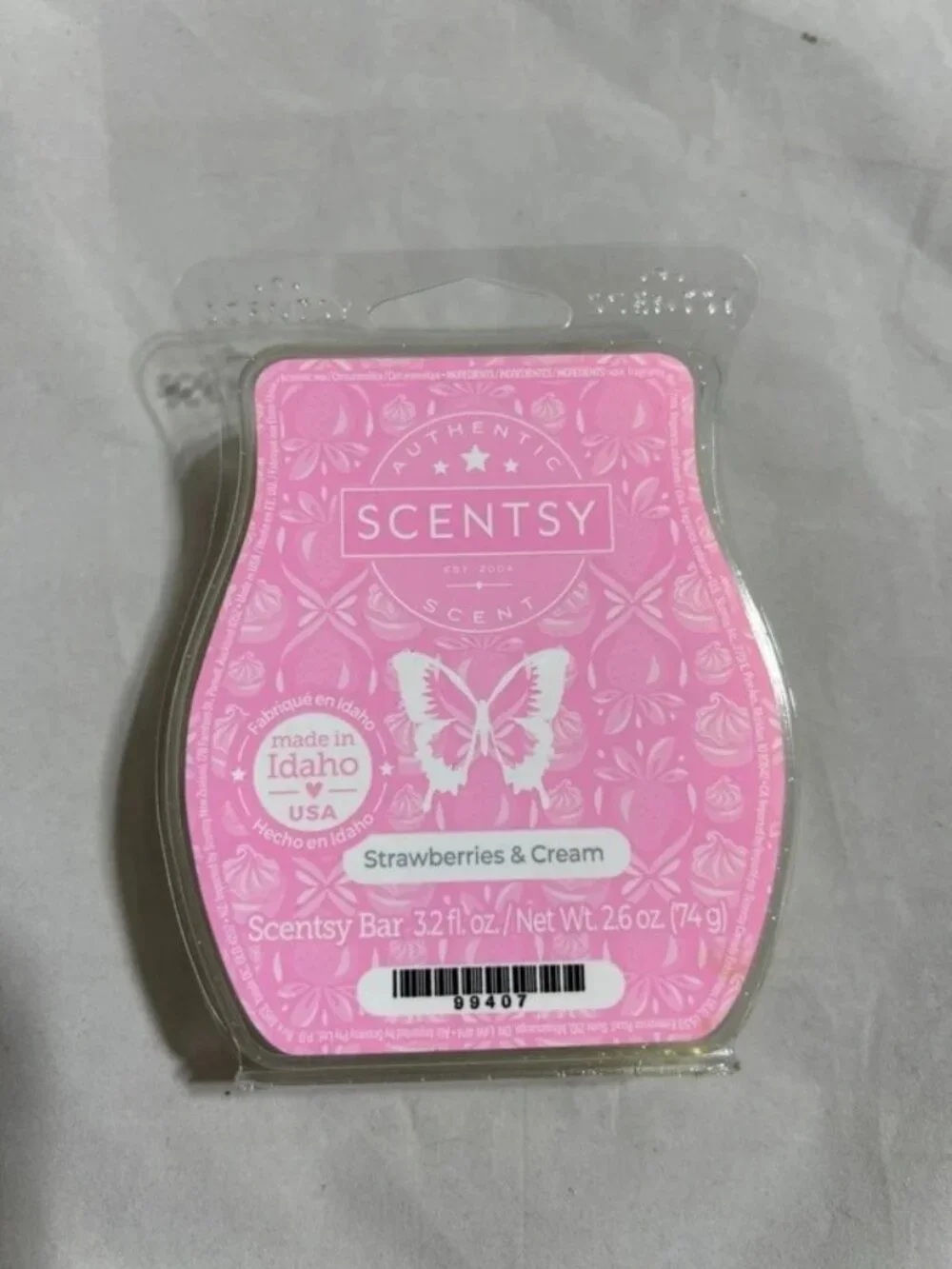 Scentsy Strawberries & Cream Wax Bar